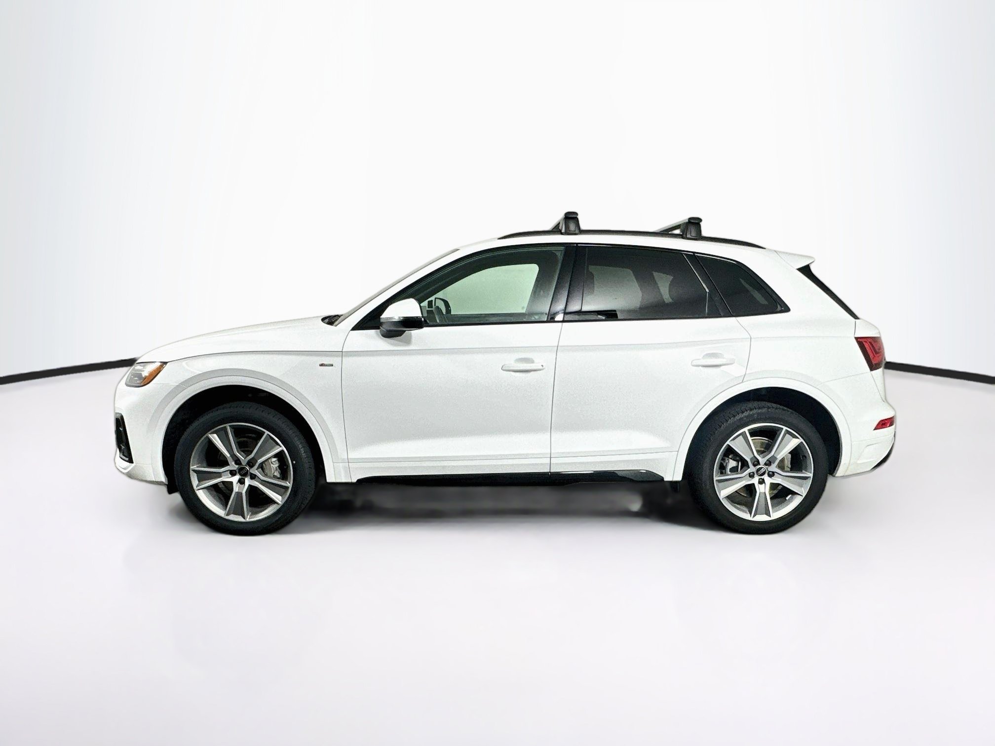 Used 2025 Audi Q5 2.0T Premium AWD/4WD image 4