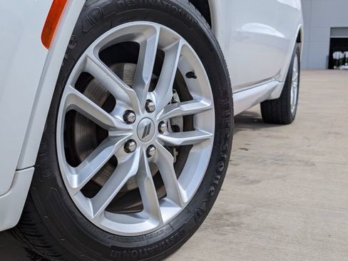 Used 2023 Dodge Durango GT AWD/4WD image 2