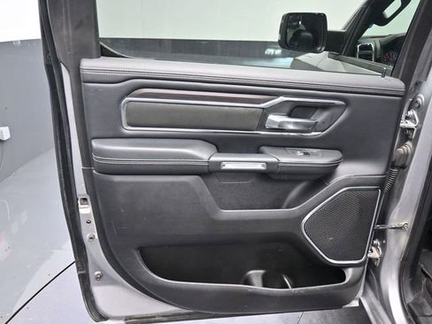 Used 2025 RAM 1500 Laramie image 37
