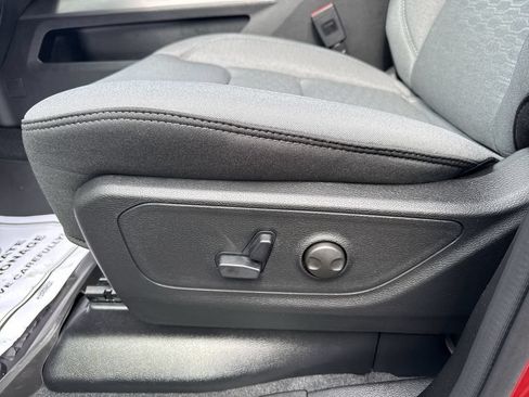 New 2026 RAM 1500 Big Horn AWD/4WD image 12