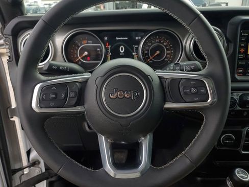 Certified 2023 Jeep Wrangler Sahara image 23