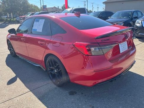 Used 2024 Honda Civic Sport image 6