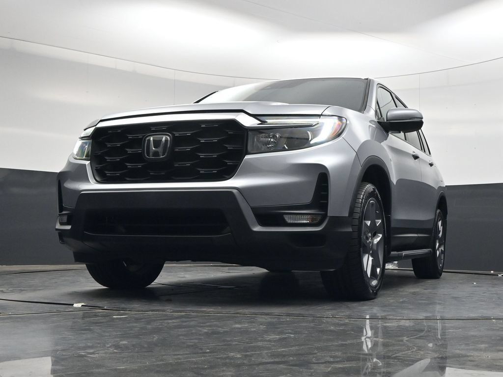 Used 2023 Honda Passport EX-L image 32