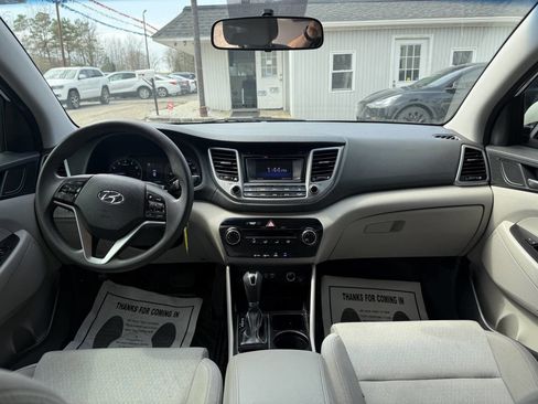 Used 2016 Hyundai Tucson SE w/ Option Group 02 image 8
