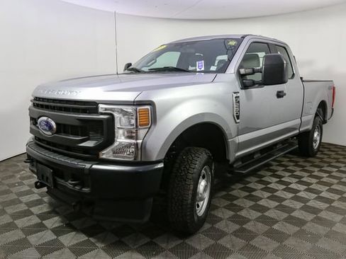 Used 2021 Ford F250 XL w/ Power Equipment Group AWD/4WD image 5