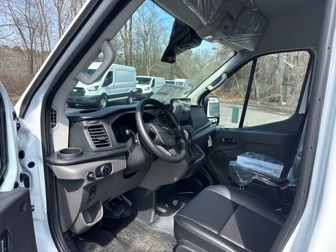 New 2026 Ford Transit 250 148 Medium Roof RWD image 11