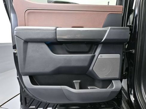 Used 2022 Ford F150 Lariat AWD/4WD image 31