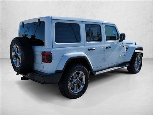 Used 2020 Jeep Wrangler Unlimited Sahara AWD/4WD image 5