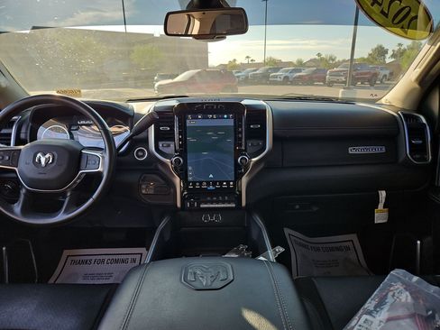 Used 2024 RAM 3500 Laramie w/ Towing Technology Group AWD/4WD image 27