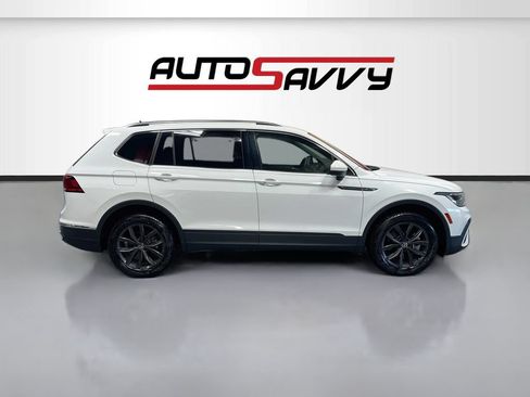 Used 2022 Volkswagen Tiguan SE AWD/4WD image 8