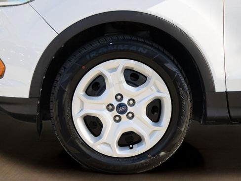 Used 2017 Ford Escape S image 64