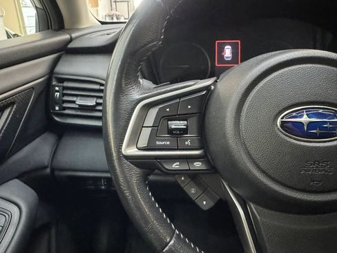 Used 2022 Subaru Outback Premium image 16