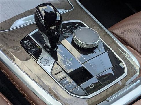 Used 2023 BMW X5 xDrive40i w/ Premium Package AWD/4WD image 14