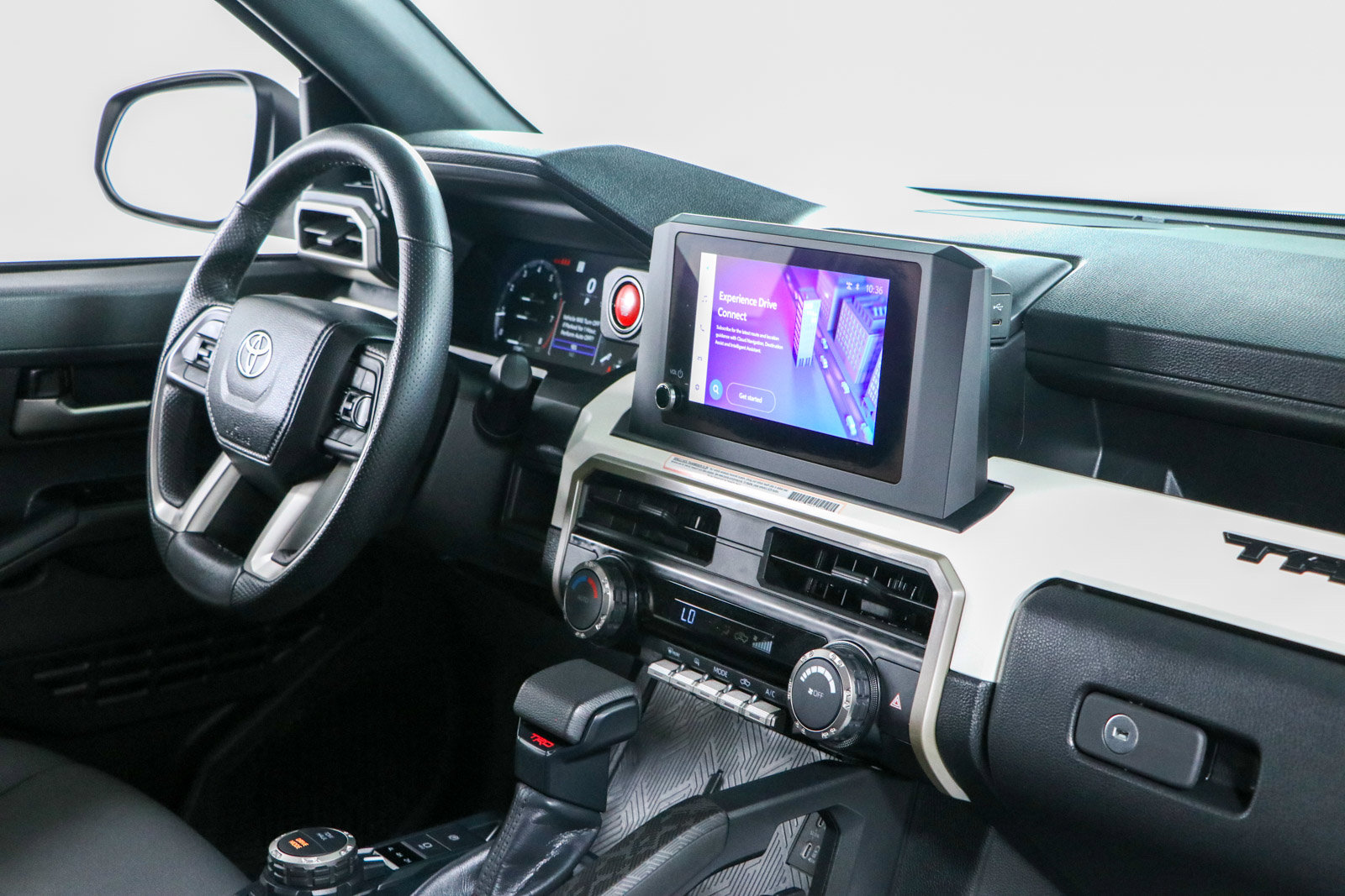 Used 2024 Toyota Tacoma TRD Sport AWD/4WD image 26