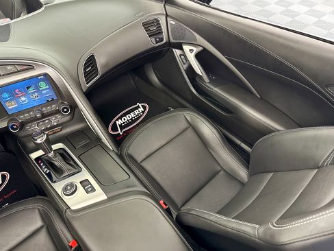 Used 2019 Chevrolet Corvette Z06 RWD image 28