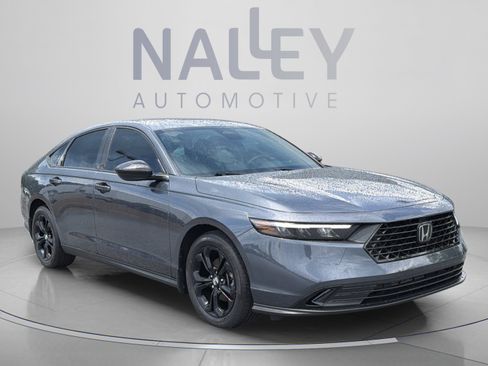 Used 2025 Honda Accord SE image 7