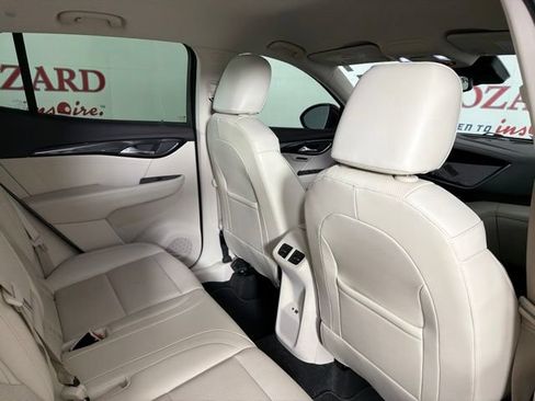Used 2022 Buick Envision Essence w/ Technology Package I FWD image 19