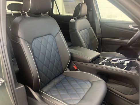New 2026 Volkswagen Atlas Cross Sport SEL Premium R-Line AWD/4WD image 41