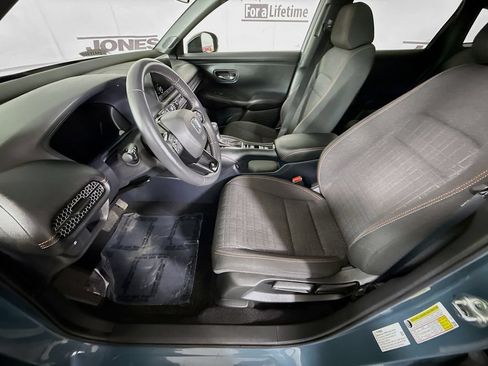 Used 2024 Honda HR-V Sport image 23