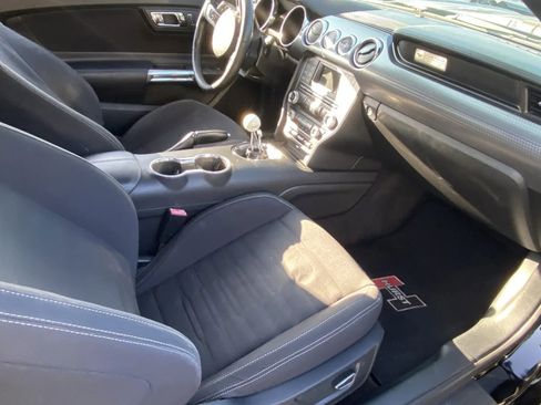 Used 2017 Ford Mustang GT w/ GT Performance Package image 7