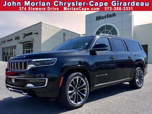 New 2024 Jeep Wagoneer L Series III w/ Premium Group I image 1