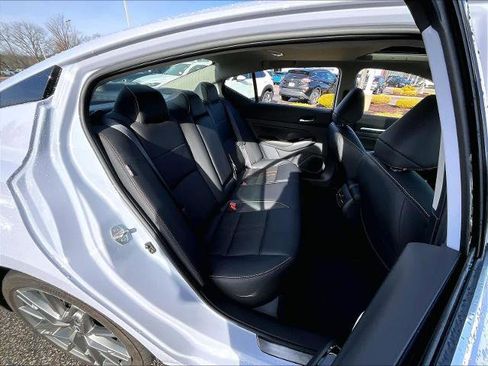 Certified 2024 Nissan Altima 2.0 SR image 16