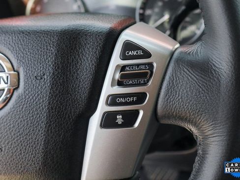 Used 2020 Nissan Titan SV w/ SV Convenience Package image 22