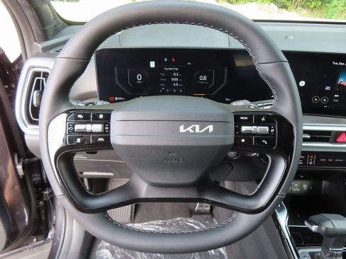 New 2026 Kia Sorento SX Prestige AWD/4WD image 4