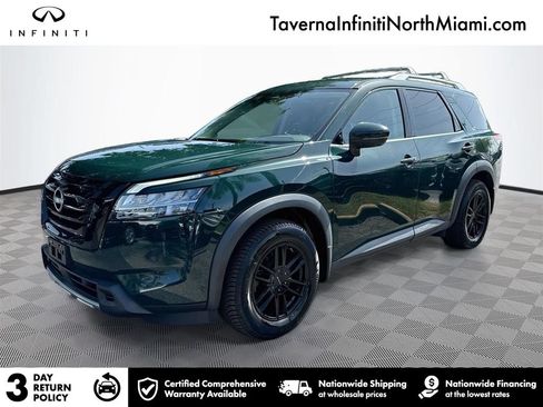Used 2024 Nissan Pathfinder SL w/ Black Appearance Package AWD/4WD image 1