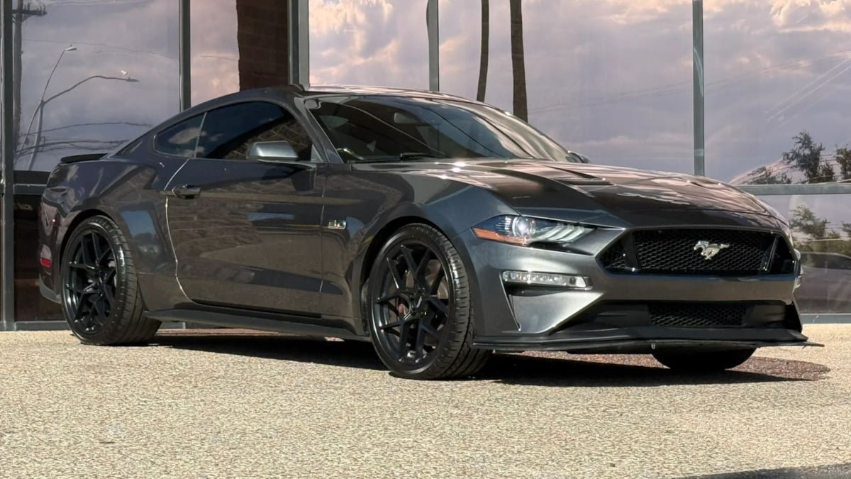 Used 2019 Ford Mustang GT w/ Performance Package - Level 2 RWD image 17