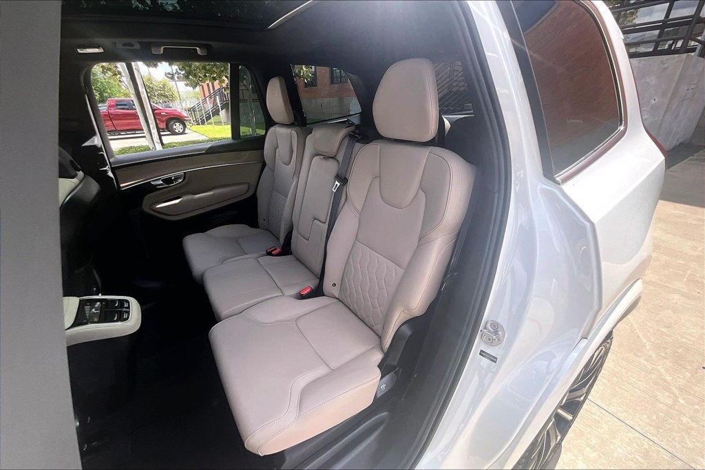 Used 2026 Volvo XC90 B6 Plus AWD/4WD image 35