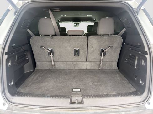 Used 2024 Chevrolet Traverse Z71 AWD/4WD image 20