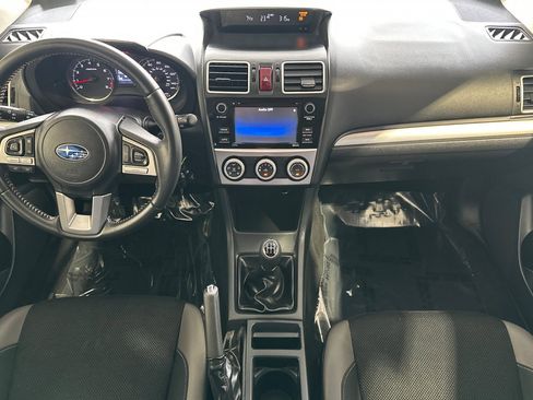 Used 2016 Subaru Crosstrek 2.0i Premium image 14