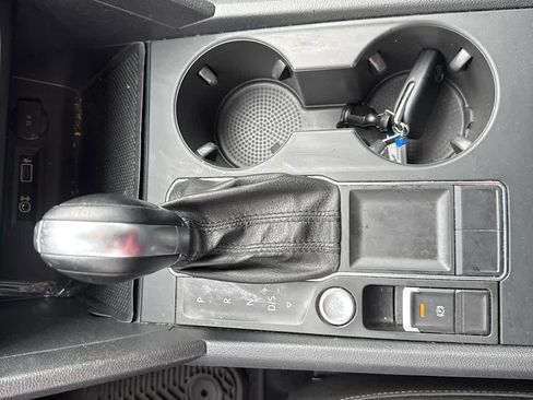 Used 2019 Volkswagen Atlas SE w/ Towing Package image 14