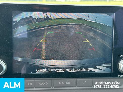 Used 2025 Nissan Altima 2.5 SV FWD image 33