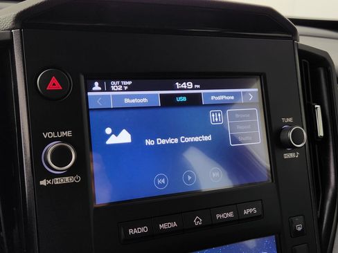 Used 2025 Subaru Forester AWD/4WD image 27
