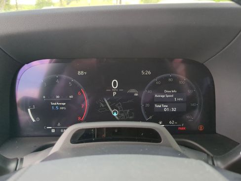 Used 2025 Lexus GX 550 w/ Accessory Package (Z1) image 14