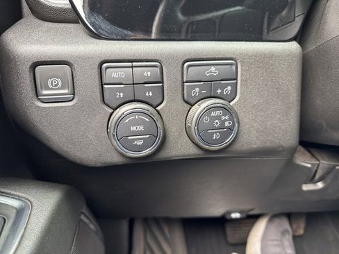 Used 2023 Chevrolet Silverado 1500 RST image 25