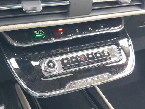 New 2026 Lincoln Corsair Premiere image 22