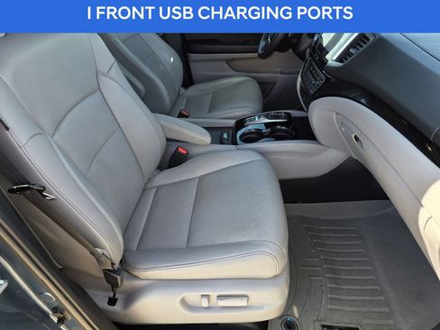 Used 2017 Honda Pilot Elite image 15