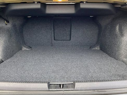 Used 2017 Volkswagen Passat 1.8T SEL Premium image 25