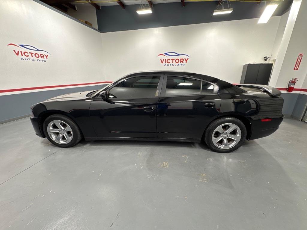 Used 2012 Dodge Charger SE w/ Sport Appearance Group RWD image 5