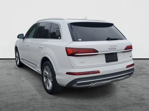 Used 2021 Audi Q7 2.0T Premium Plus w/ Executive Package AWD/4WD image 3