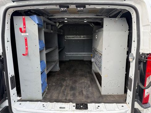 Used 2018 Ford Transit 250 130 Low Roof RWD image 27