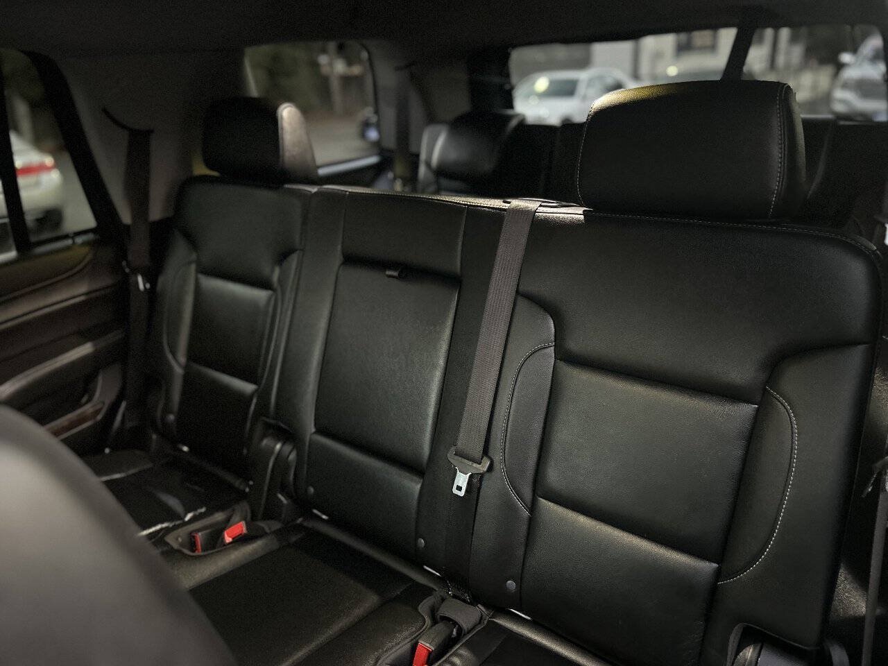 Used 2020 Chevrolet Tahoe LT RWD image 17