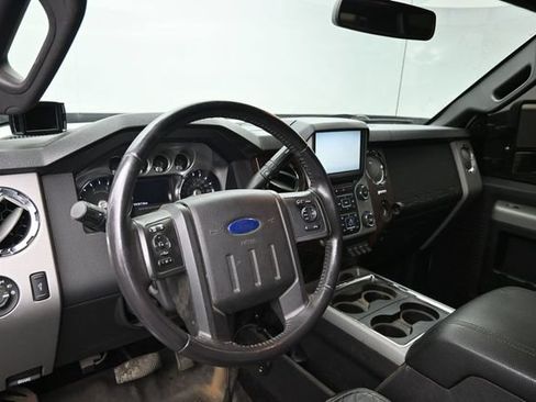 Used 2014 Ford F250 Lariat w/ Lariat Ultimate Package AWD/4WD image 13