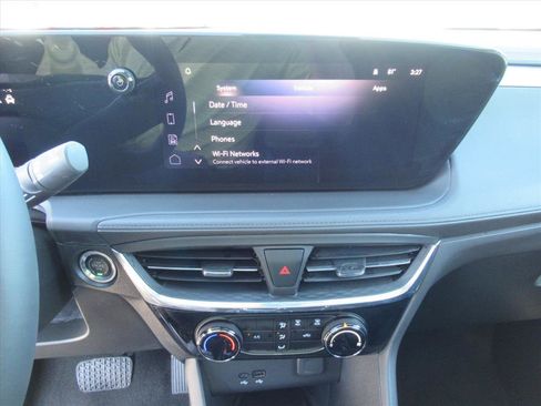 Used 2025 Buick Encore GX Sport Touring w/ Advanced Technology Package image 22