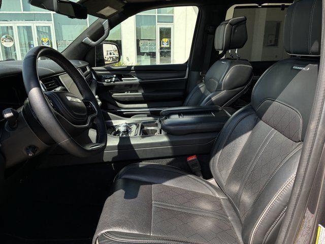 Used 2024 Jeep Grand Wagoneer L Series II w/ Quick Order Packagew 28T AWD/4WD image 10