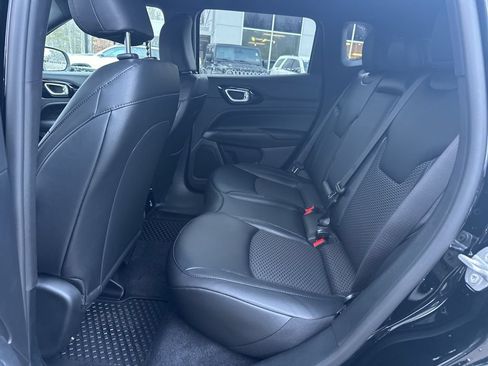 New 2026 Jeep Compass Latitude AWD/4WD image 28