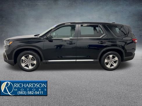 Used 2023 Honda Pilot EX-L image 2